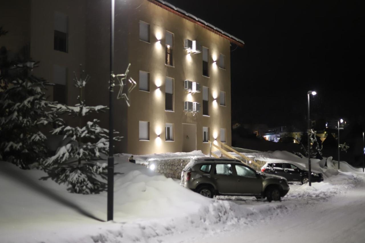 Apartmani Zabljak Hills Eksteriør billede